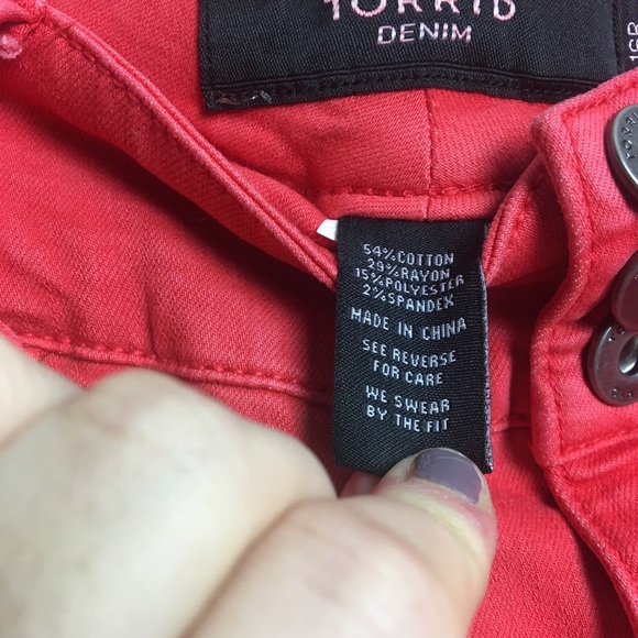 Torrid Stiletto Zip Cropped Jegging - Tomato Red - Picture 6 of 9